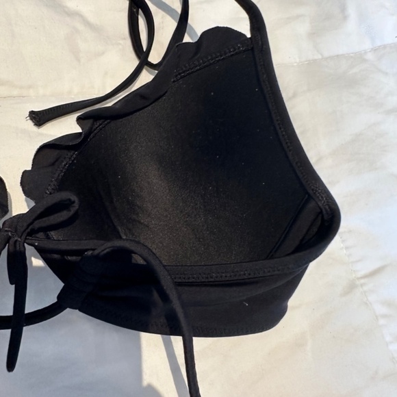 Victoria’s Secret Black Ruffled Push-Up Bikini Top Size 34B - Picture 4 of 10